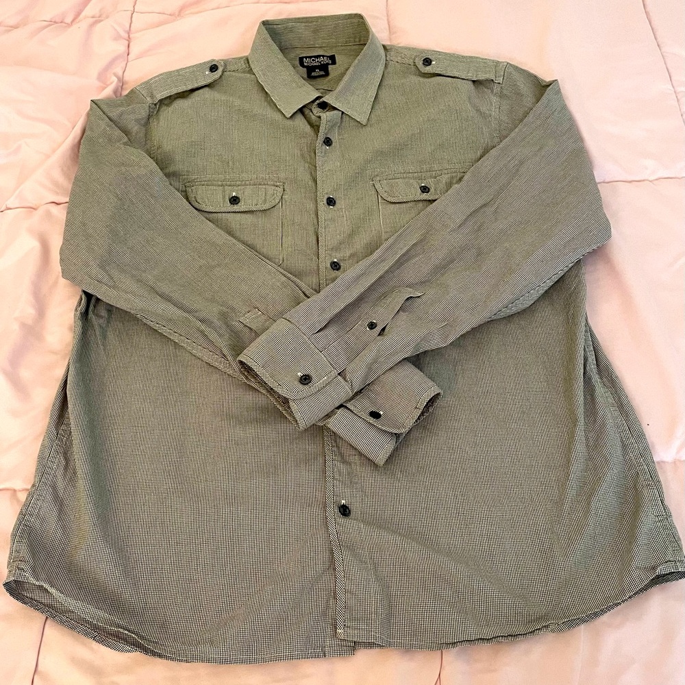 Michael Kors men’s roll up sleeves button down gingham plaid shirt, size XL